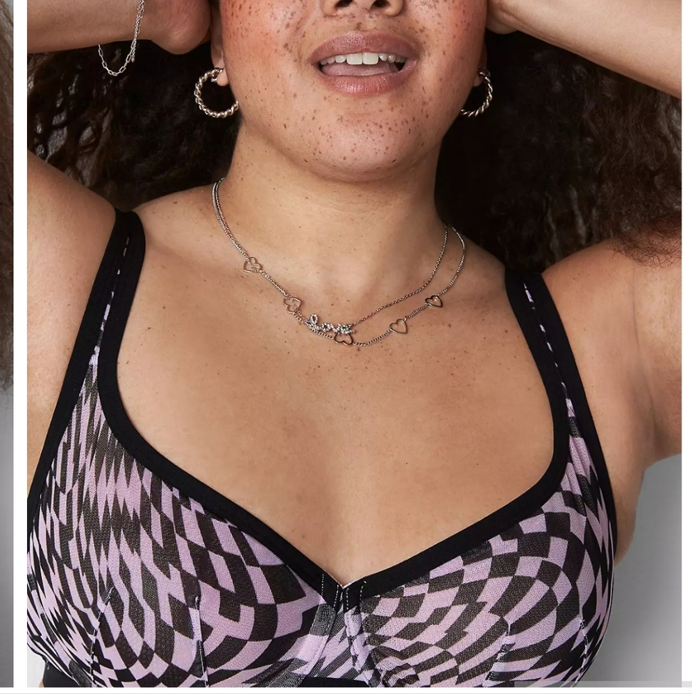 Lane Bryant Unlined Undwrwire Black and Pink Patterned Bra